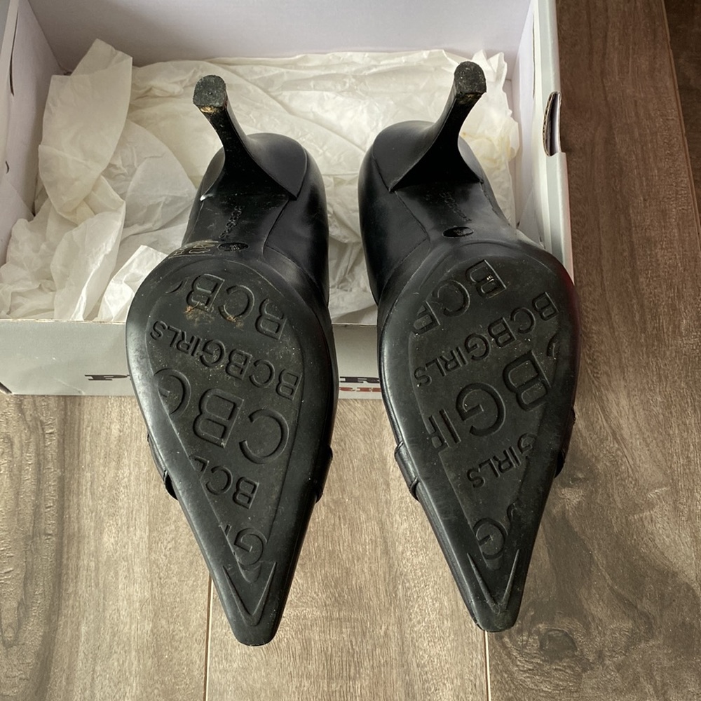 Women’s BCBGirls pointed black heels - Picture 10 of 11